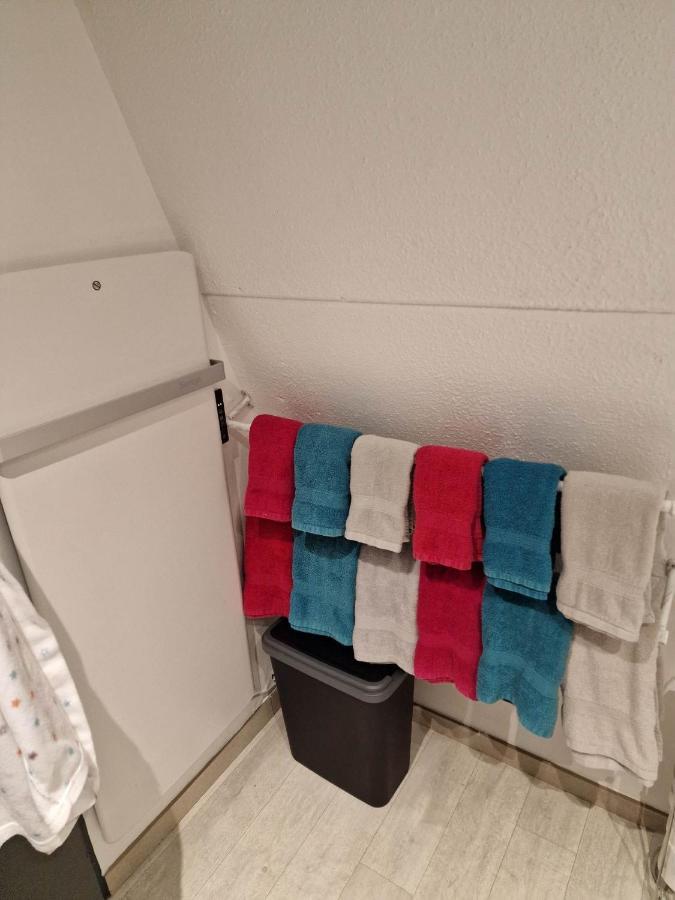 Cocon Douillet Avec Chaleur Ambiante Du Poele A Pellets Hastiere-par-dela