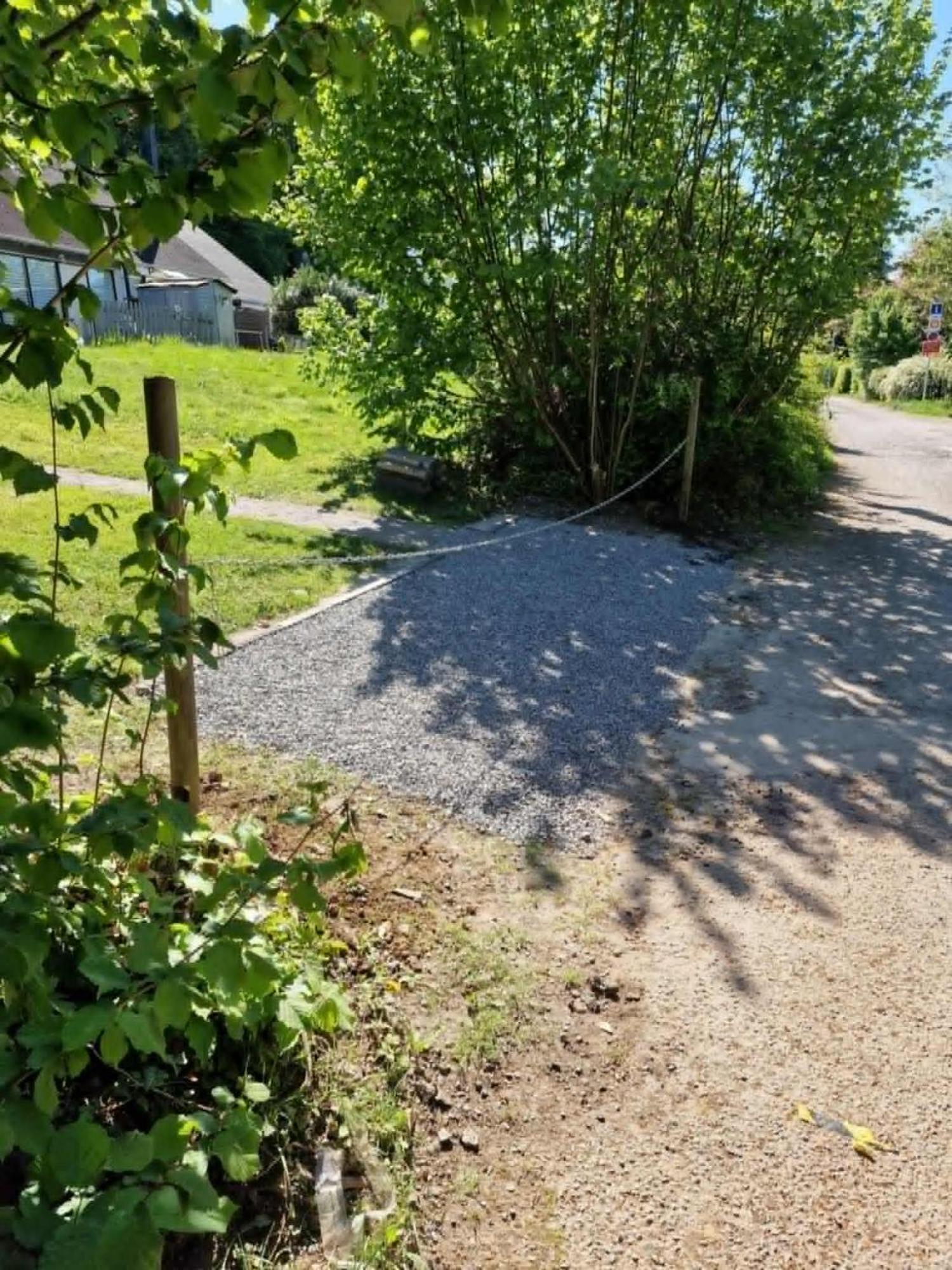 Cocon Douillet Avec Chaleur Ambiante Du Poele A Pellets * Hastiere-par-dela